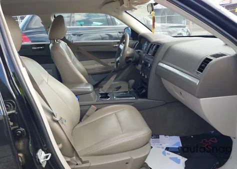 2008 Chrysler 300 Lx from USA, damaged, VIN 2C3KA43R88H103671